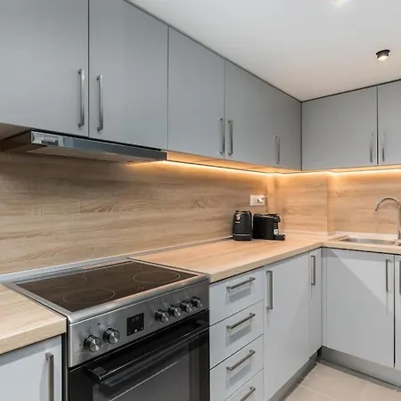 Premium Loft In Center